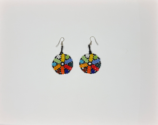 手工彩色轮形耳环 - 多色珠子（Chaquiras）