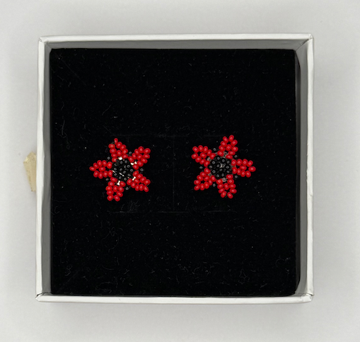 手工花朵耳钉 - 红色珠子（Chaquiras）